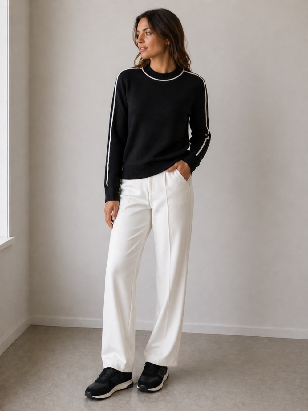 Athleta Black Crewneck Sweater M Contrast Trim Soft Casual Athleisure
